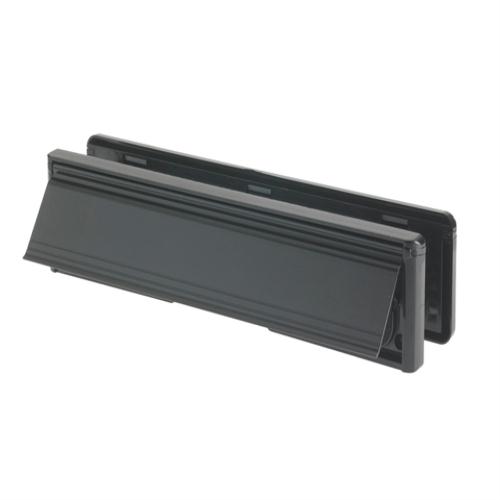 Yale Letter Plate 300mm (12in) White Visi