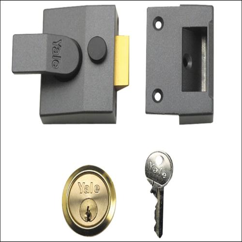 Yale P84 Standard Nightlatch Dmg Finish Visi