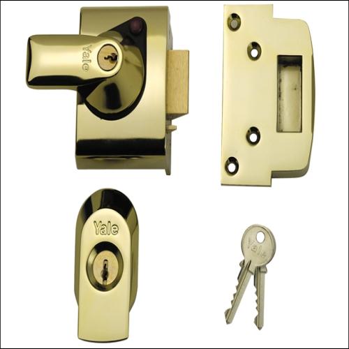 Yale Bs2 Standard Lock Brasslux Finish Visi