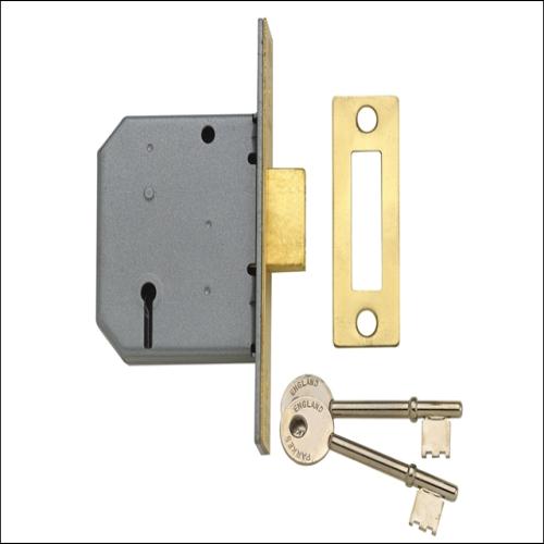 Yale Pm322 3 Lever Deadlock Smooth Brass 2.5